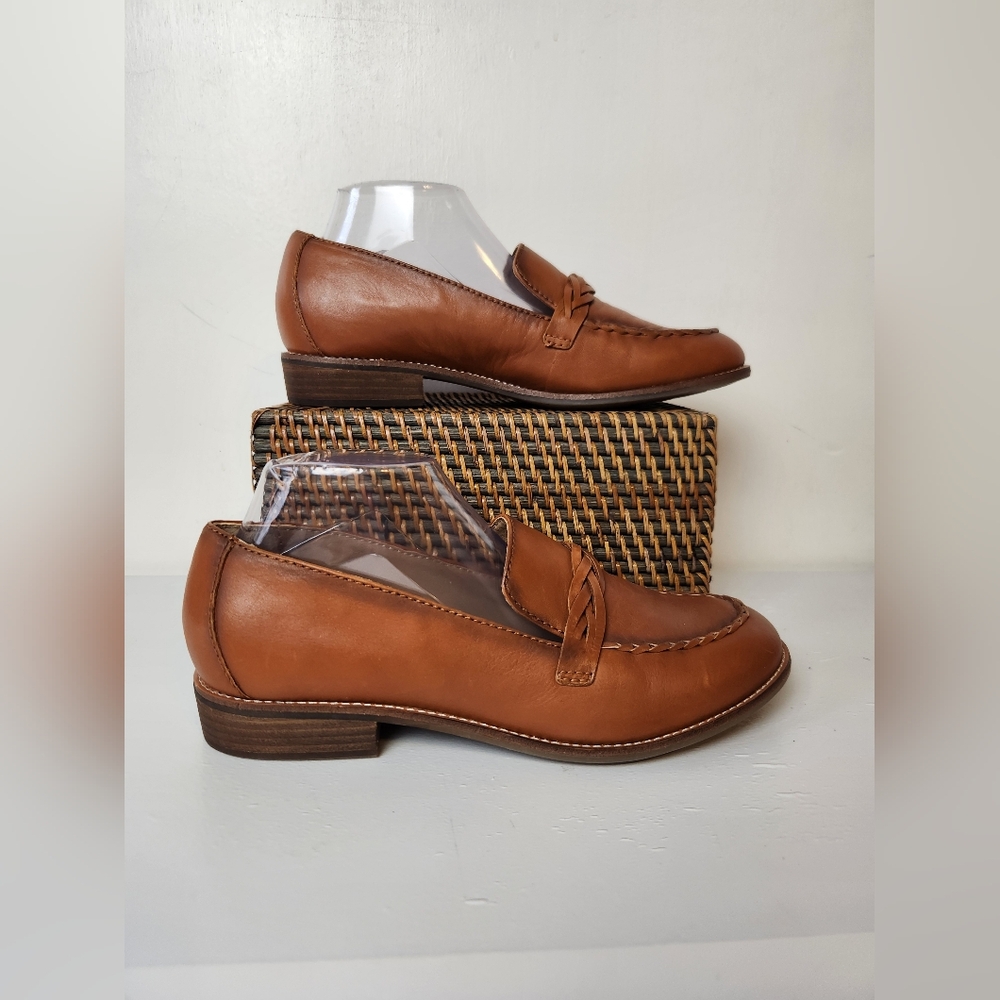 Earth Edie Leather Round Toe Braided Strap Slip-On Loafer NWOT